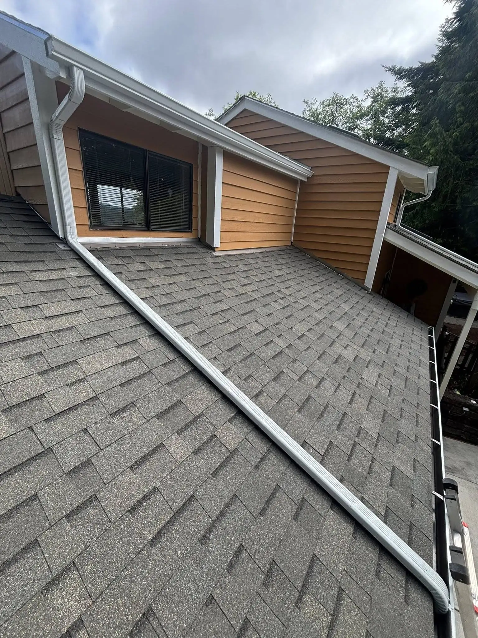 Pacific Peaks Roofing project in coastal Oregon